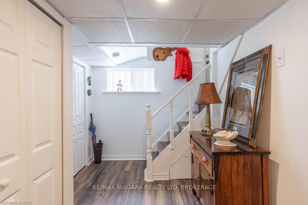 Photo 16 of 100 Arthur Street, St. Catharines, Port Weller — HOMEH