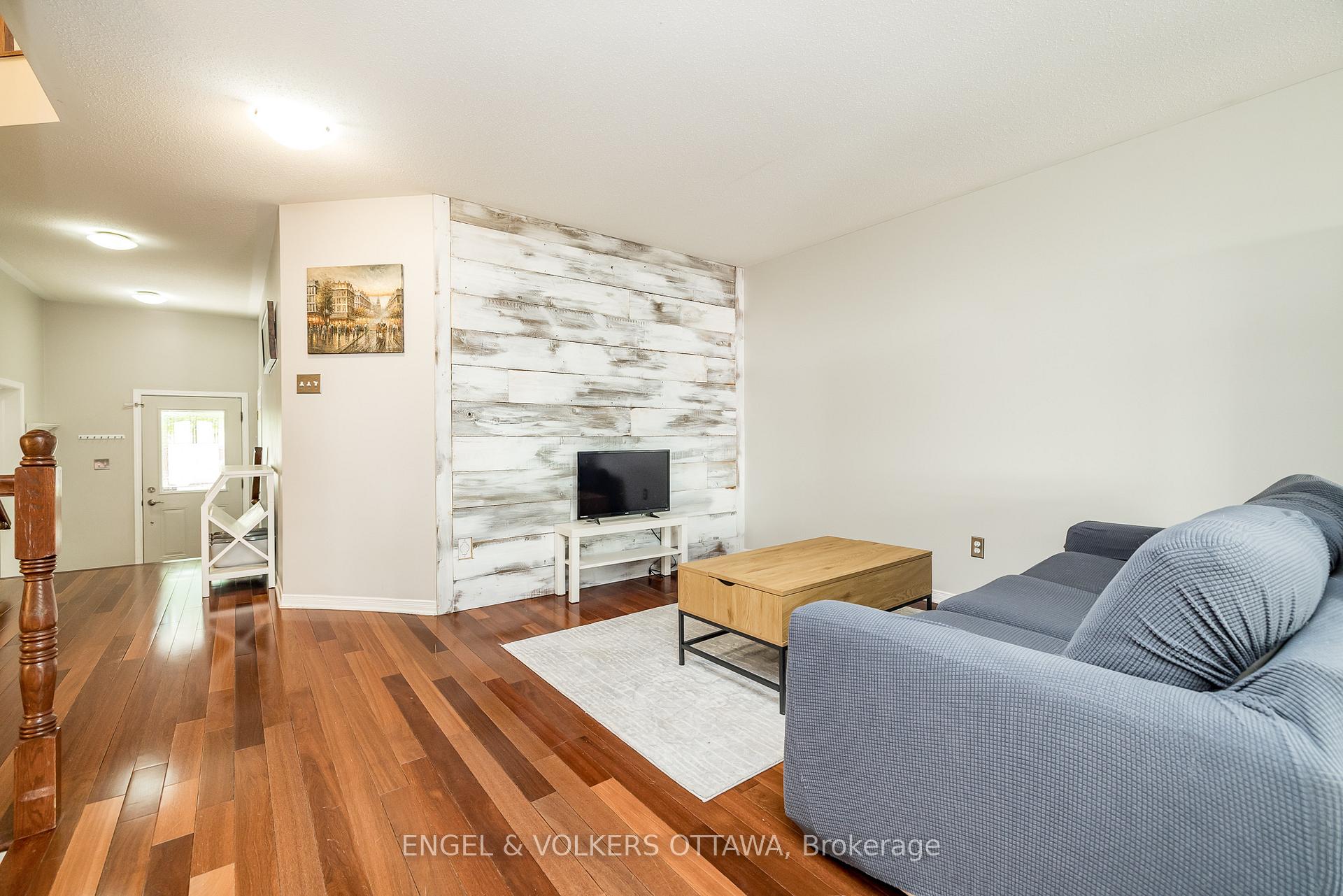 Photo 6 of 415 Citadel Crescent, Ottawa, Barrhaven - Strandherd — HOMEH