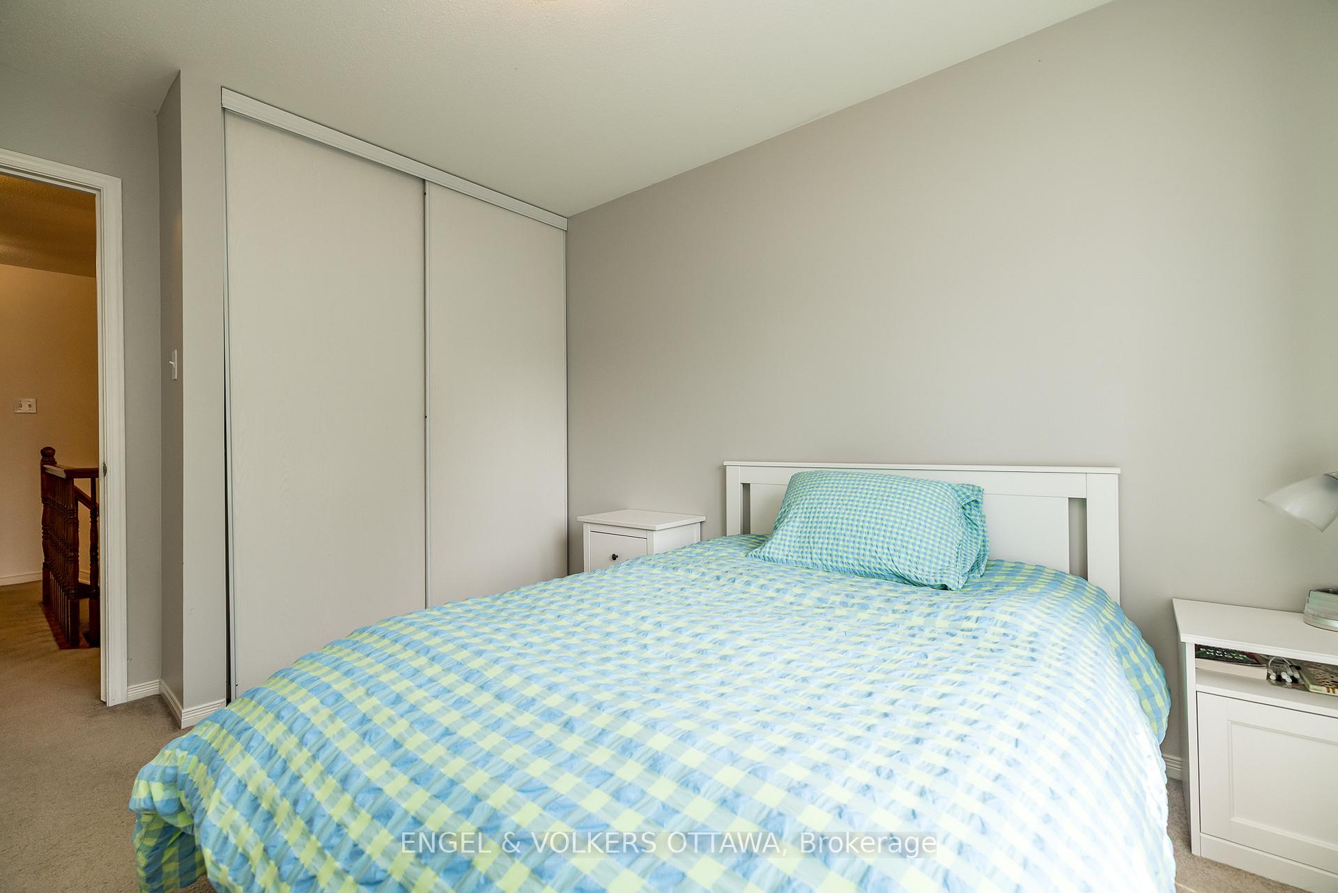 Photo 28 of 415 Citadel Crescent, Ottawa, Barrhaven - Strandherd — HOMEH