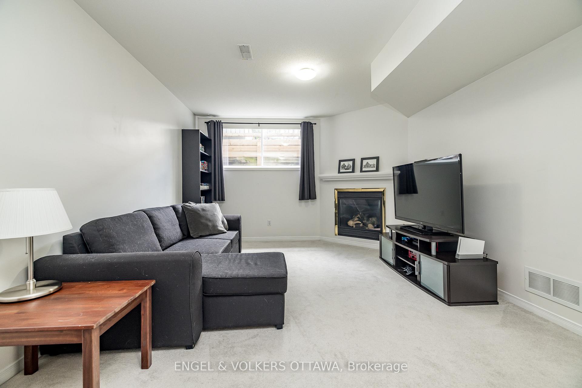 Photo 34 of 415 Citadel Crescent, Ottawa, Barrhaven - Strandherd — HOMEH