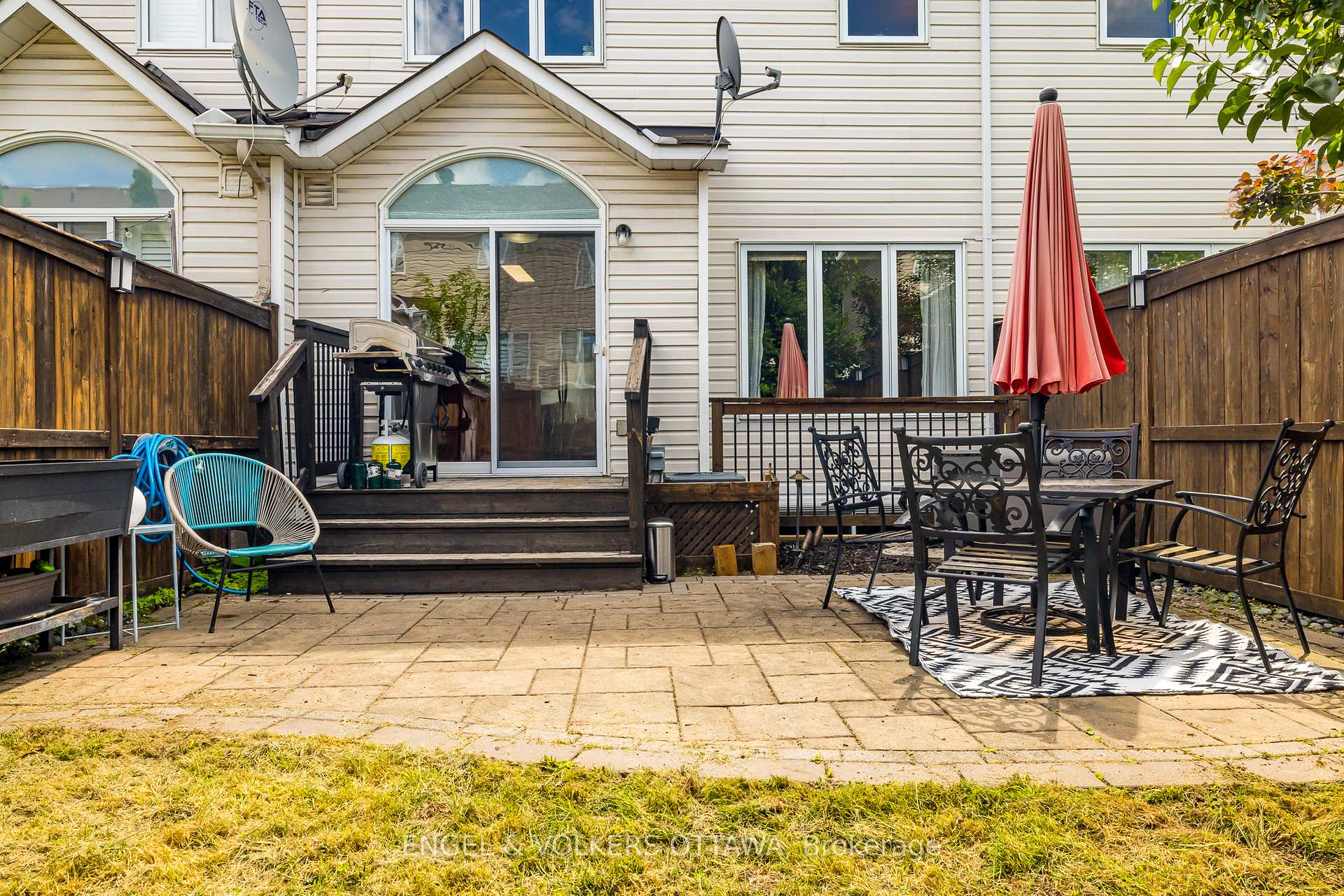 Photo 36 of 415 Citadel Crescent, Ottawa, Barrhaven - Strandherd — HOMEH