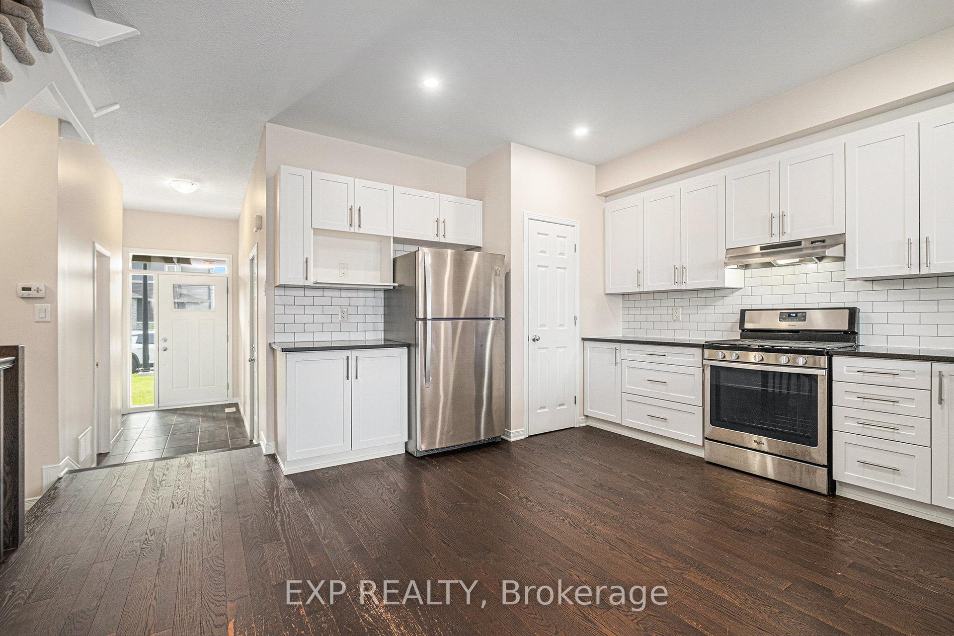 Photo 4 of 62 Riddell Street, Carleton Place — HOMEH