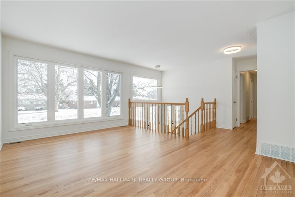 Photo 7 of 52 Cleadon Drive, Ottawa, Crystal Beach — HOMEH