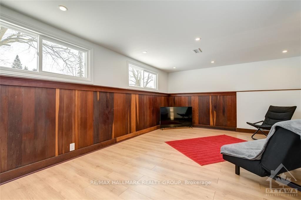 Photo 12 of 52 Cleadon Drive, Ottawa, Crystal Beach — HOMEH