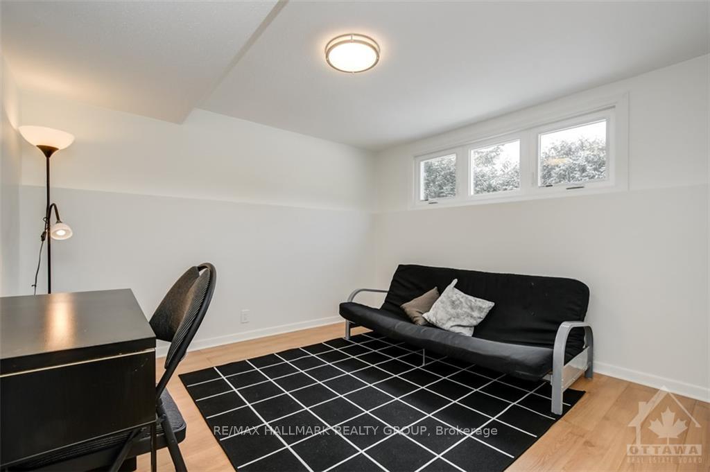 Photo 14 of 52 Cleadon Drive, Ottawa, Crystal Beach — HOMEH