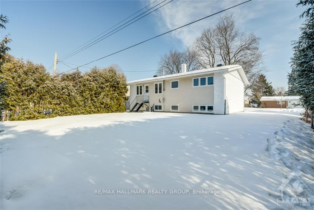 Photo 16 of 52 Cleadon Drive, Ottawa, Crystal Beach — HOMEH