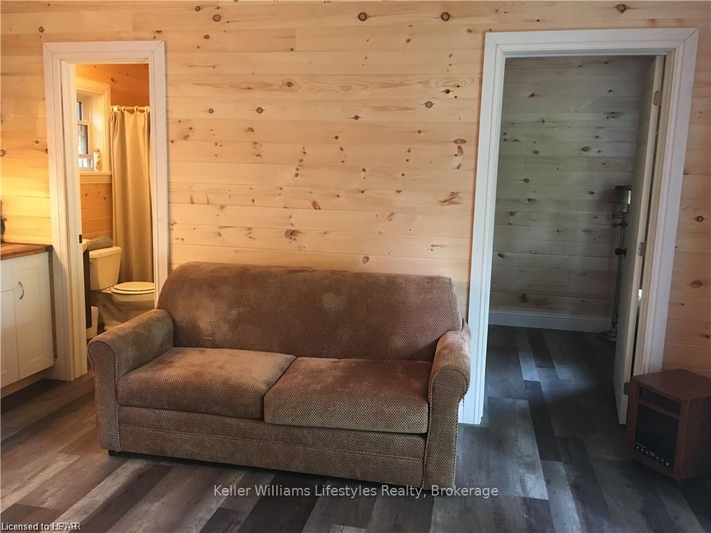 Photo 22 of 5 Victoria Place, Bluewater, Bayfield — HOMEH