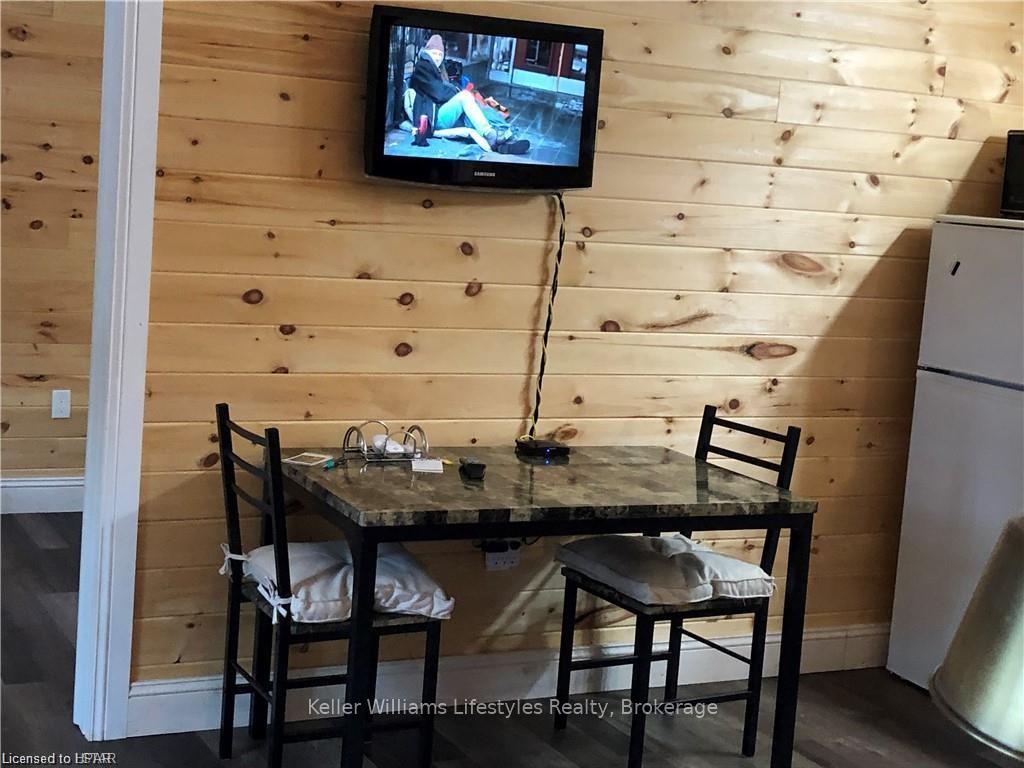 Photo 23 of 5 Victoria Place, Bluewater, Bayfield — HOMEH