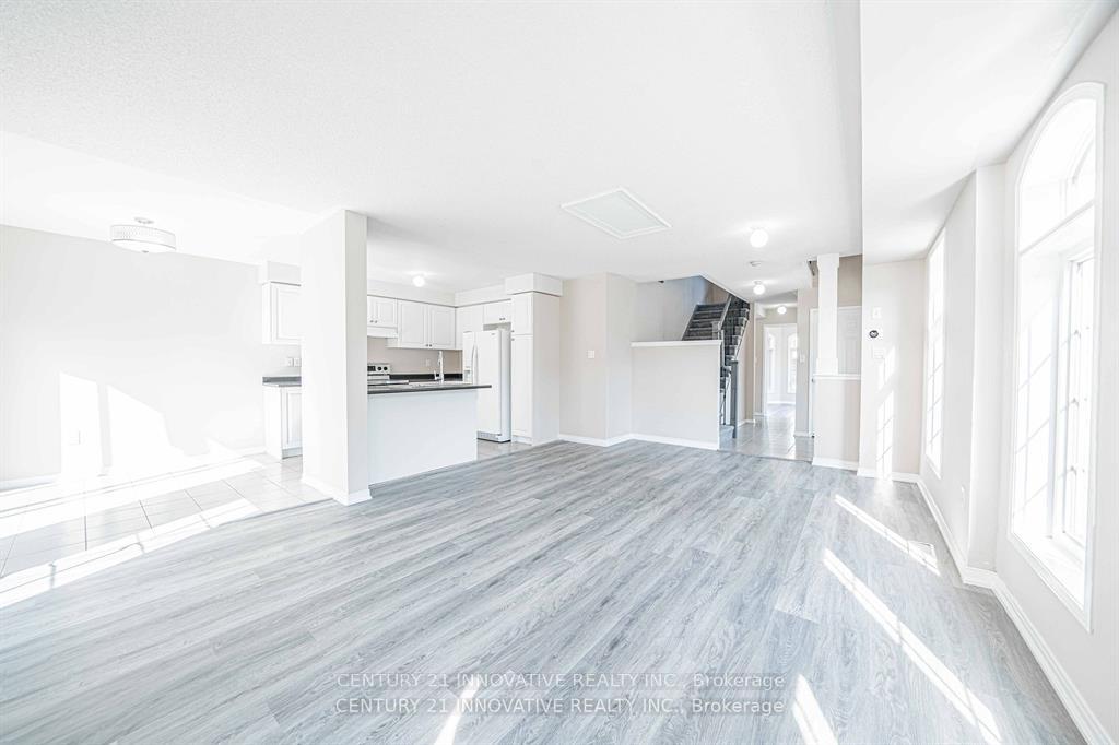 Photo 6 of 11 Barnham Street, Ajax, Central East — HOMEH
