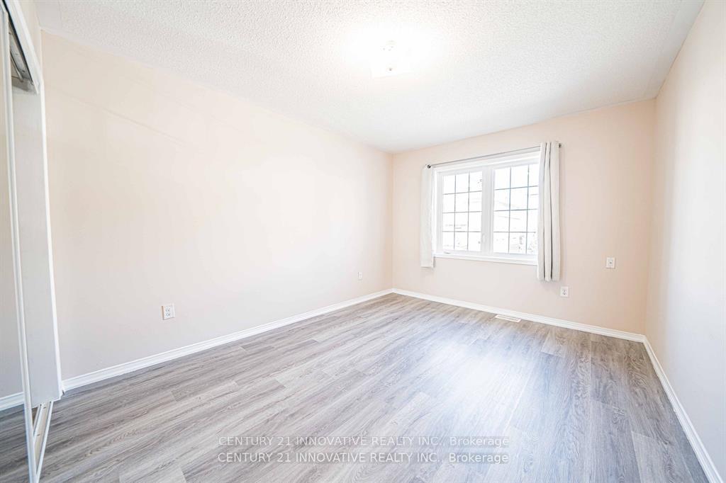 Photo 30 of 11 Barnham Street, Ajax, Central East — HOMEH