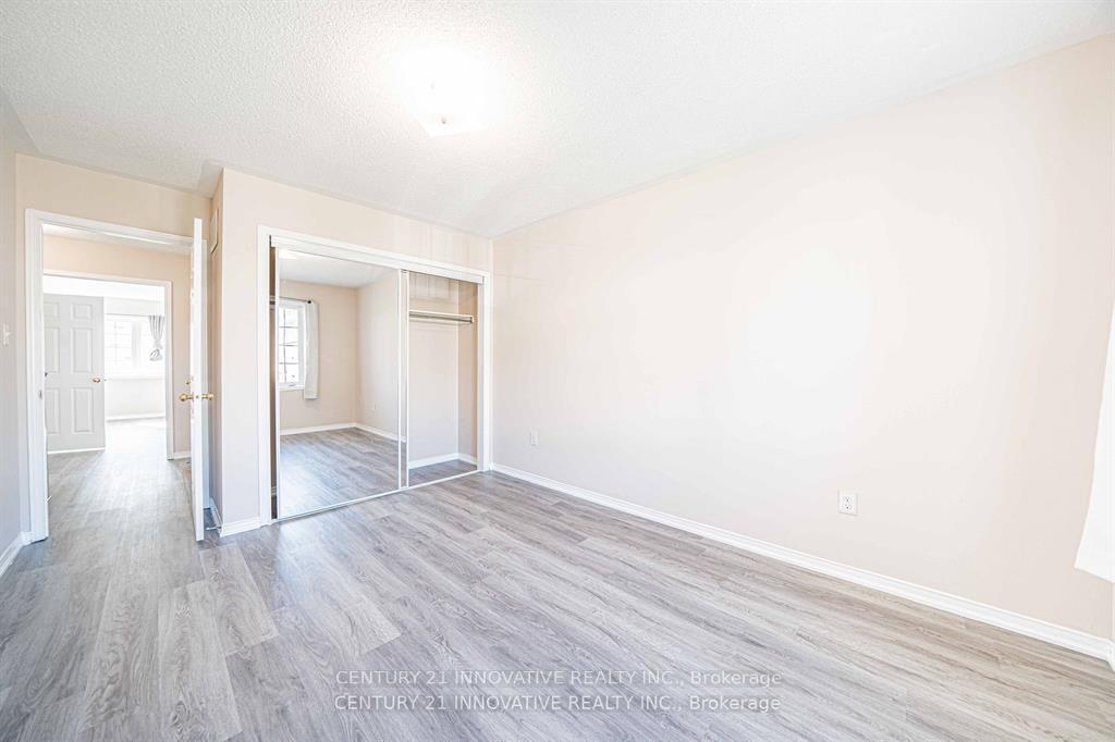 Photo 33 of 11 Barnham Street, Ajax, Central East — HOMEH