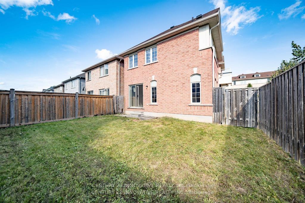 Photo 38 of 11 Barnham Street, Ajax, Central East — HOMEH