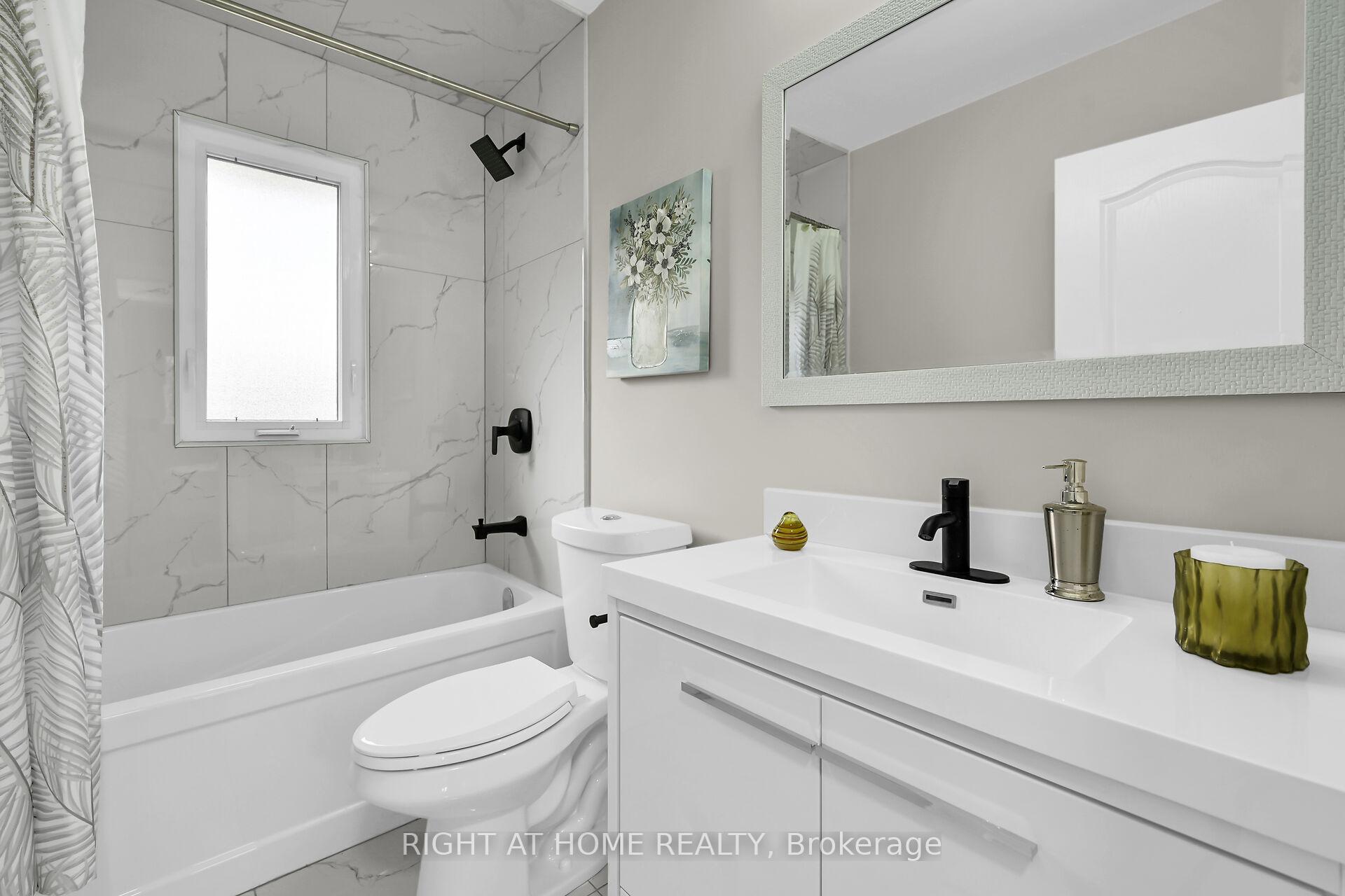 Photo 15 of 4 James Avenue, Hamilton, Stoney Creek — HOMEH