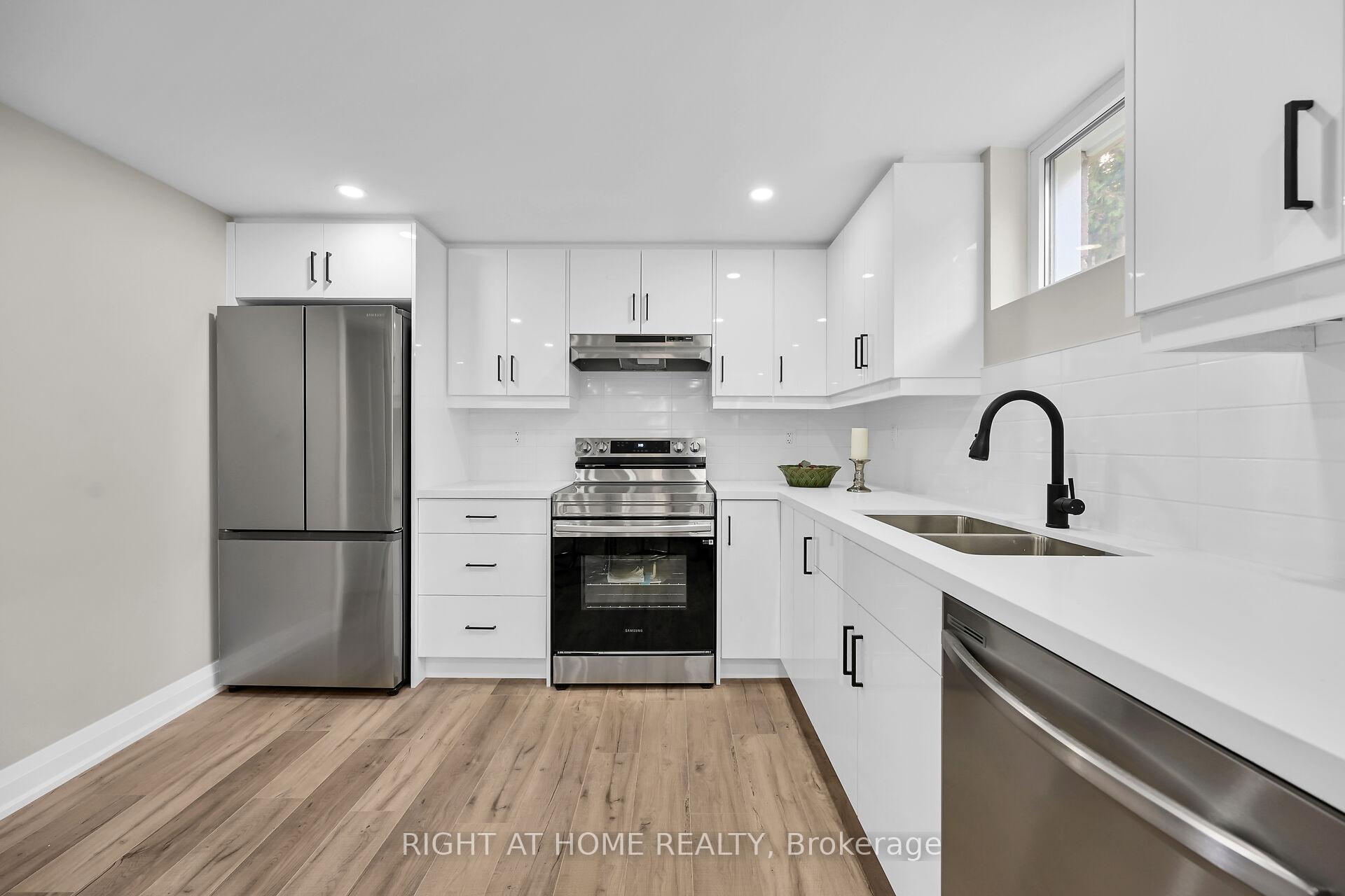 Photo 19 of 4 James Avenue, Hamilton, Stoney Creek — HOMEH