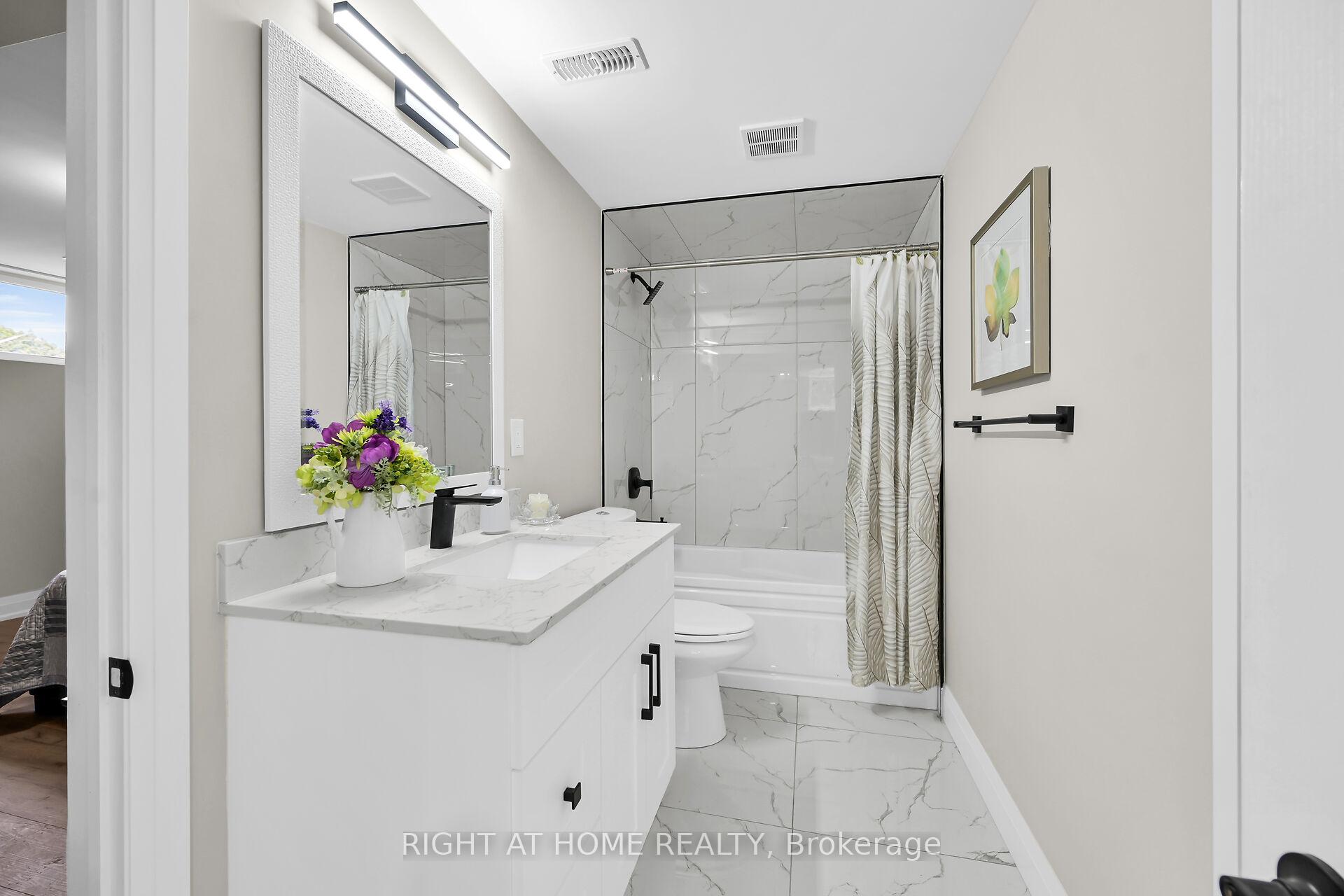 Photo 22 of 4 James Avenue, Hamilton, Stoney Creek — HOMEH