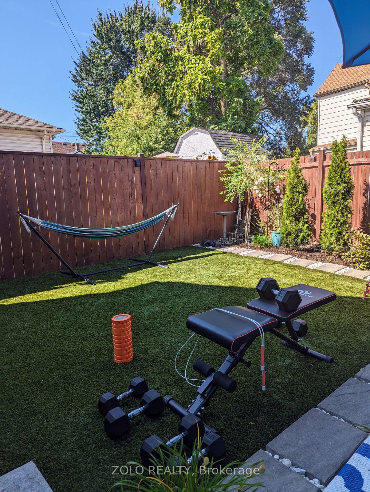 Photo 14 of 45 Robins Avenue, Hamilton, Crown Point — HOMEH