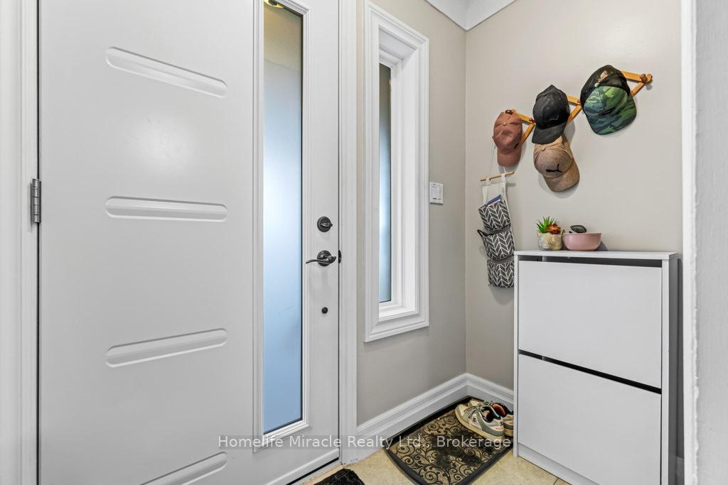 Photo 8 of 688 Ninth Avenue, Hamilton, Hampton Heights — HOMEH