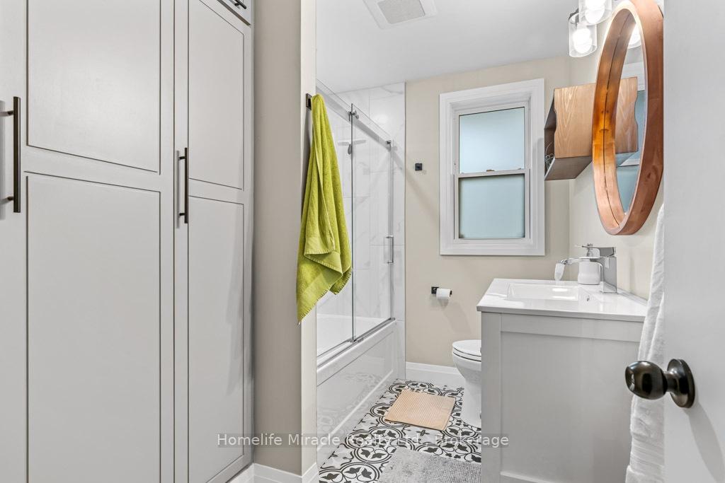 Photo 17 of 688 Ninth Avenue, Hamilton, Hampton Heights — HOMEH