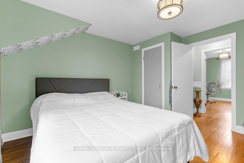 Photo 23 of 688 Ninth Avenue, Hamilton, Hampton Heights — HOMEH