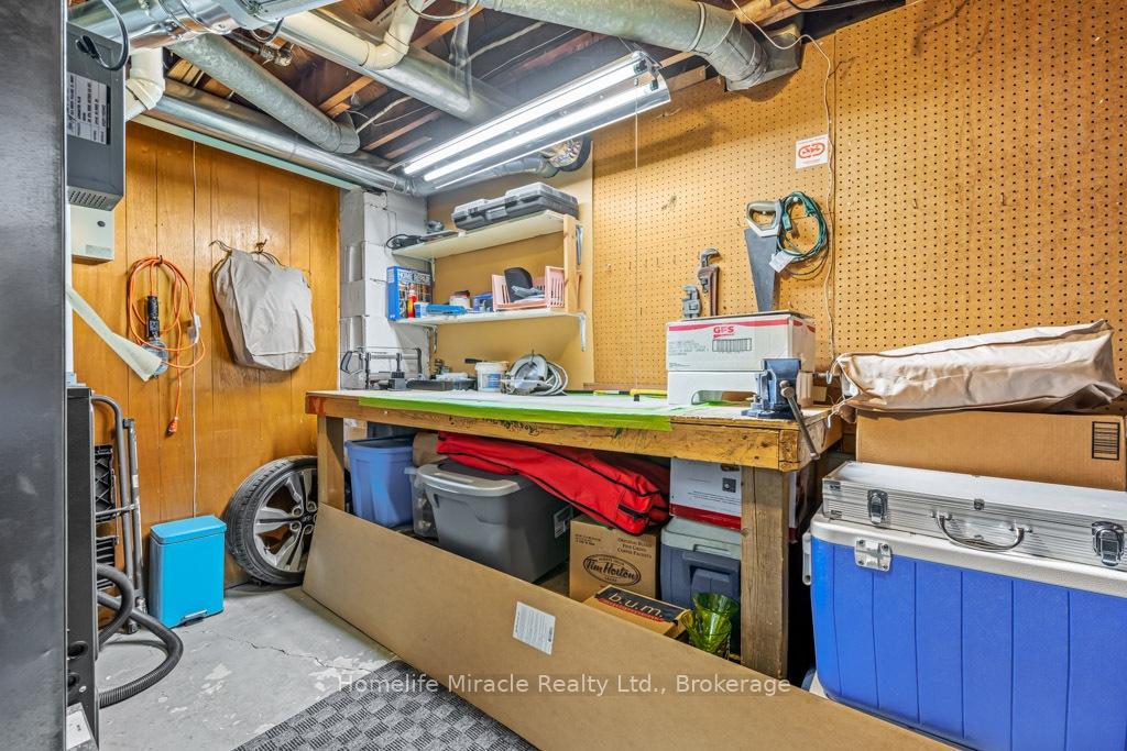 Photo 34 of 688 Ninth Avenue, Hamilton, Hampton Heights — HOMEH