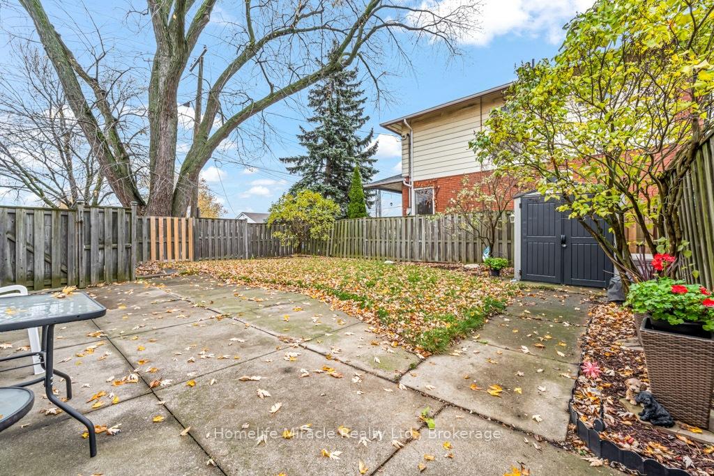 Photo 35 of 688 Ninth Avenue, Hamilton, Hampton Heights — HOMEH