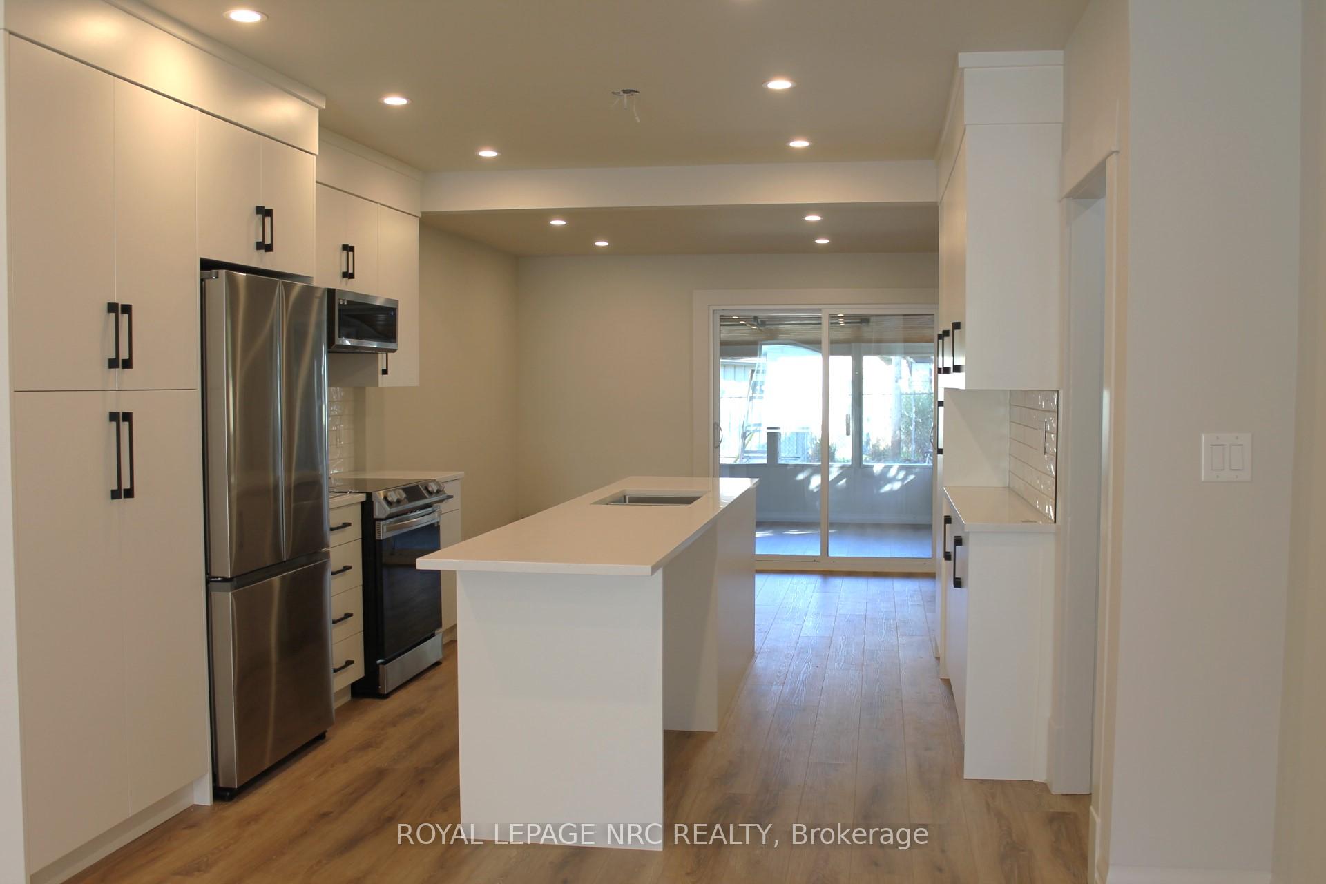 Photo 1 of 36 Montebello Place, St. Catharines, Downtown — HOMEH