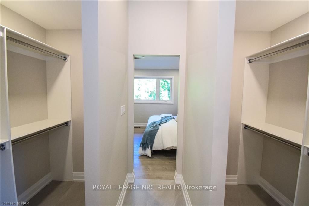 Photo 34 of 17 Parklane Crescent, St. Catharines, Glendale/Glenridge — HOMEH