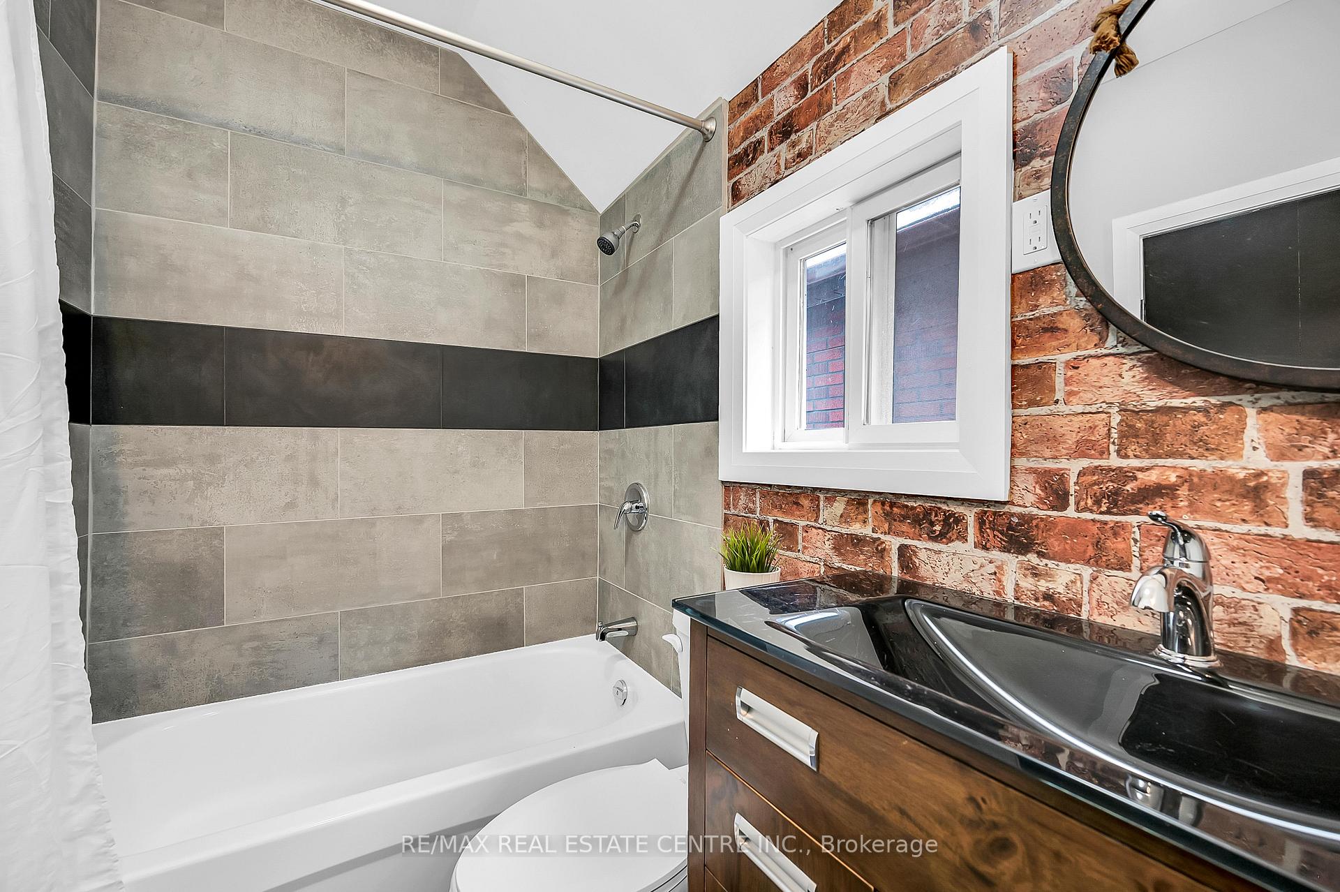 Photo 25 of 14 Keith Street, Hamilton, Industrial Sector — HOMEH