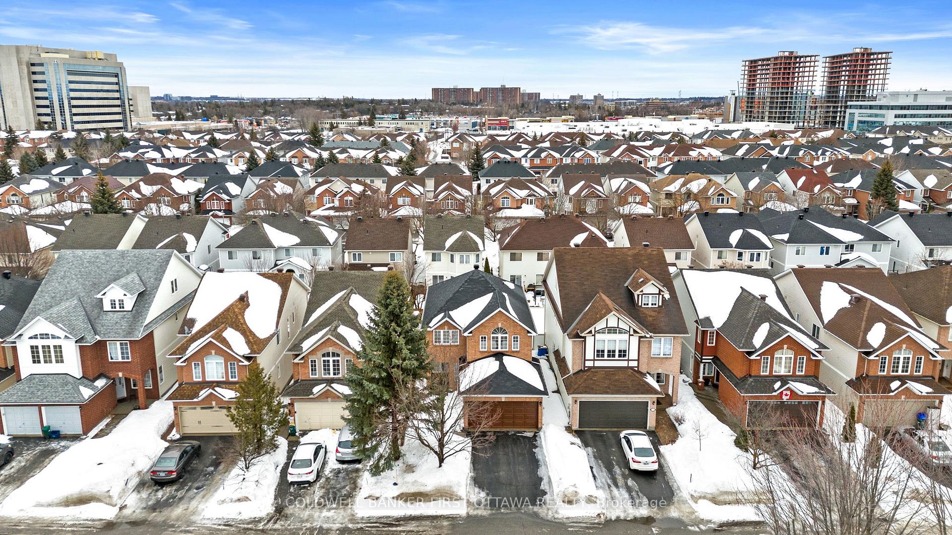 Photo 32 of 18 Staten Way, Ottawa, Central Park — HOMEH