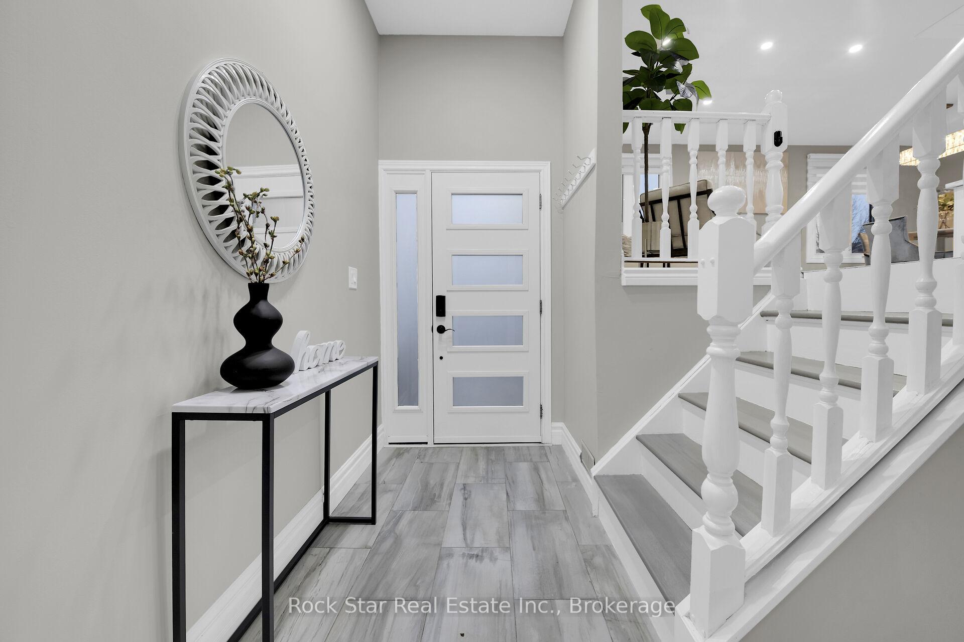Photo 25 of 75 Queen Victoria Drive, Hamilton, Quinndale — HOMEH
