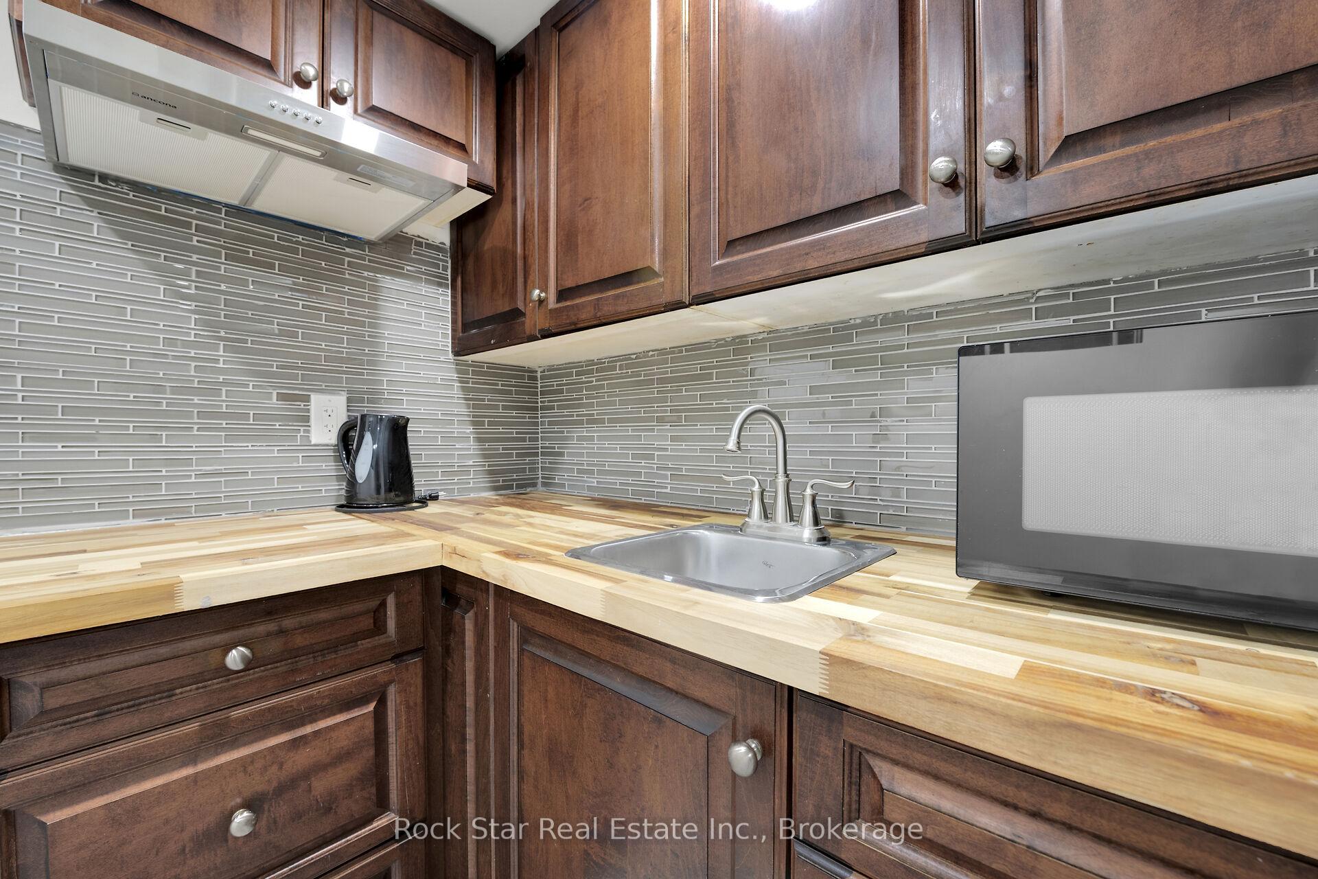 Photo 29 of 75 Queen Victoria Drive, Hamilton, Quinndale — HOMEH
