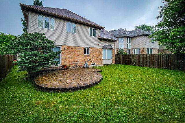 Photo 4 of 88 Cabriolet Crescent, Hamilton, Meadowlands — HOMEH