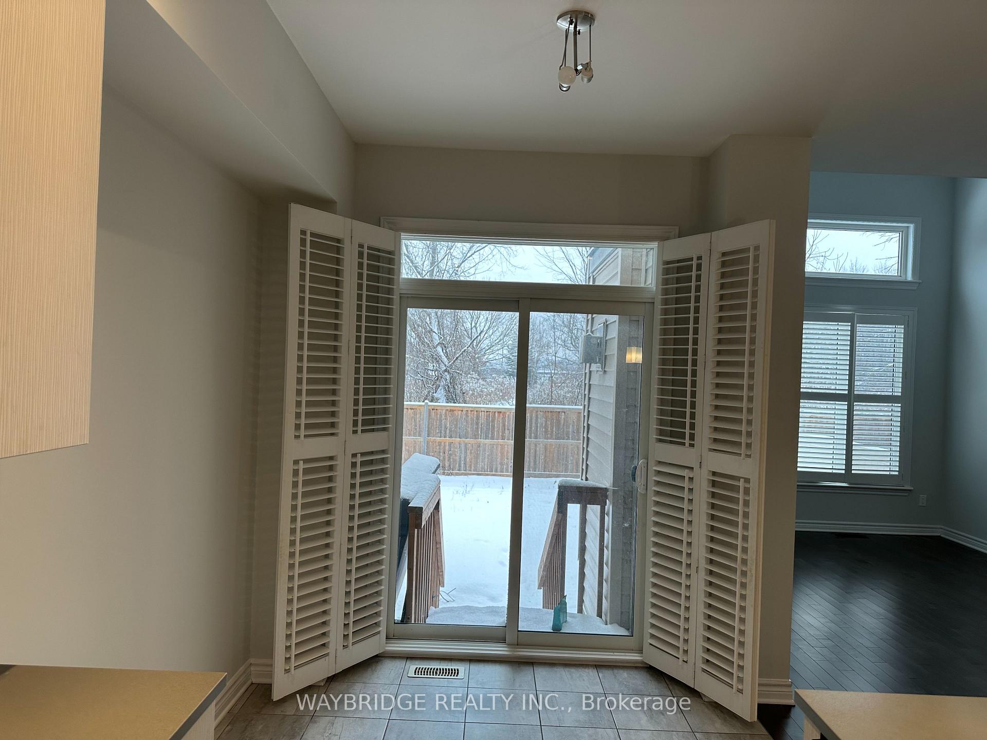 Photo 17 of 1022 Cedar Creek Drive E, Ottawa, Blossom Park/Kemp Park/Findlay Creek — HOMEH