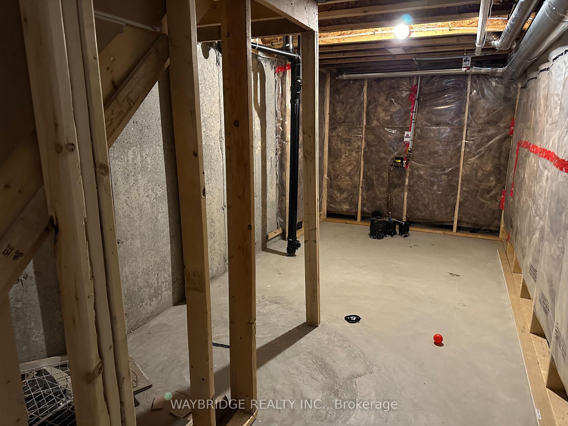 Photo 22 of 1022 Cedar Creek Drive E, Ottawa, Blossom Park/Kemp Park/Findlay Creek — HOMEH