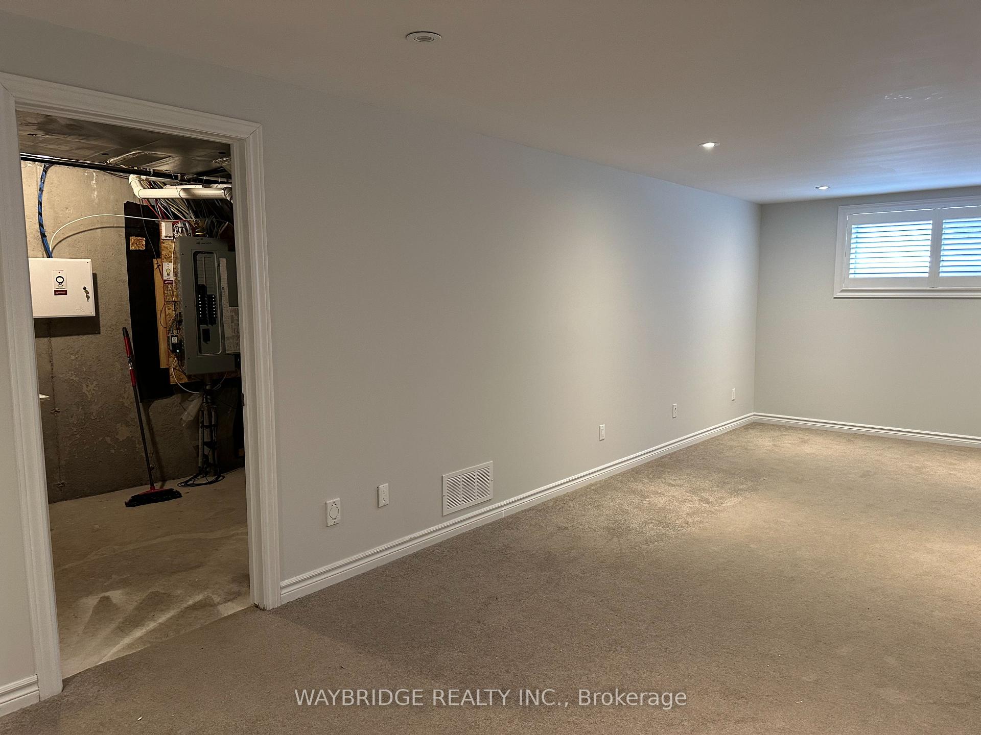 Photo 29 of 1022 Cedar Creek Drive E, Ottawa, Blossom Park/Kemp Park/Findlay Creek — HOMEH
