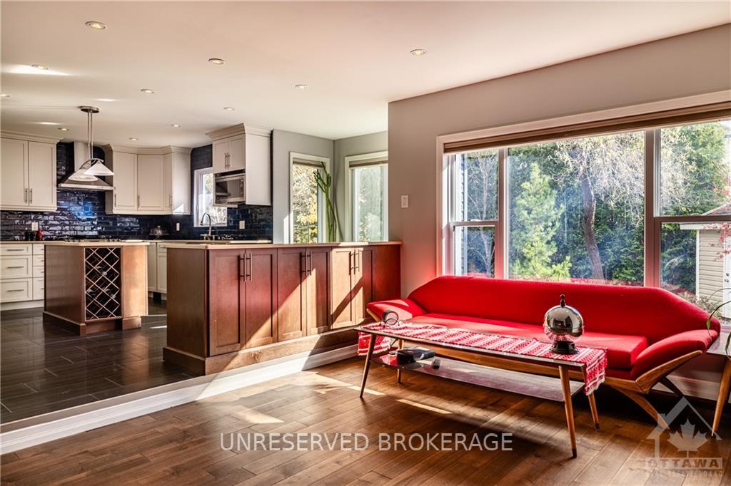 Photo 8 of 299 Liard Street, Ottawa, Stittsville (South) — HOMEH