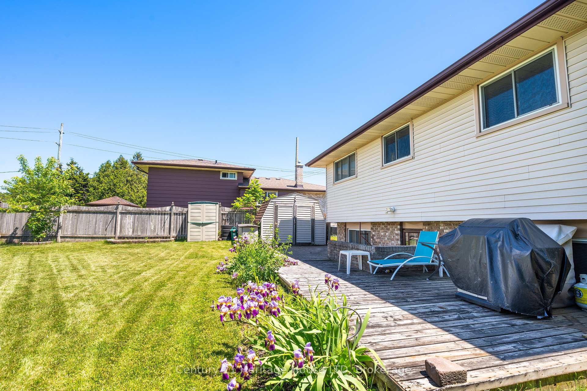 Photo 4 of 130 St Davids Rd, St. Catharines, Burleigh Hill — HOMEH