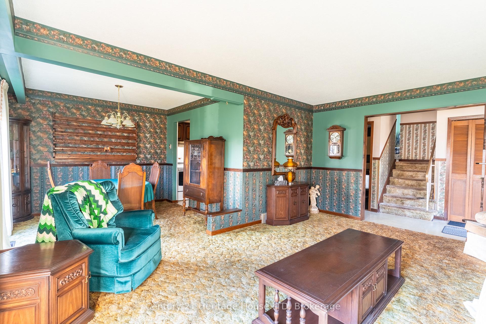 Photo 12 of 130 St Davids Rd, St. Catharines, Burleigh Hill — HOMEH
