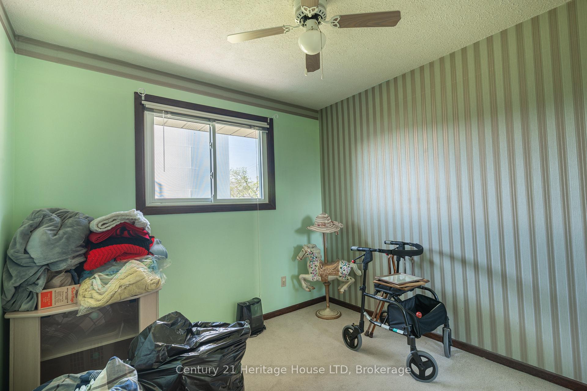 Photo 19 of 130 St Davids Rd, St. Catharines, Burleigh Hill — HOMEH