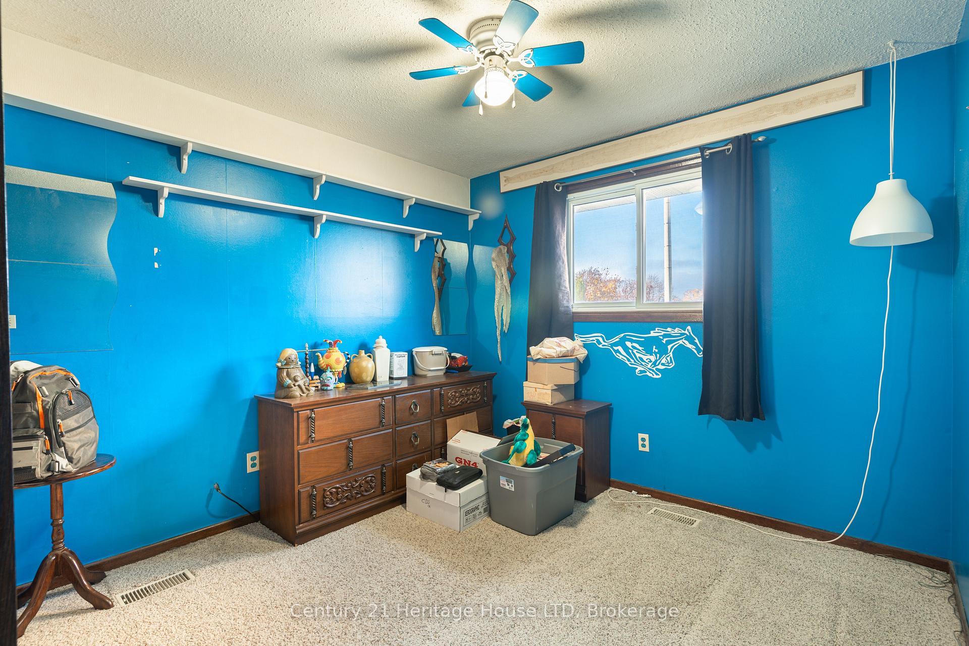 Photo 20 of 130 St Davids Rd, St. Catharines, Burleigh Hill — HOMEH