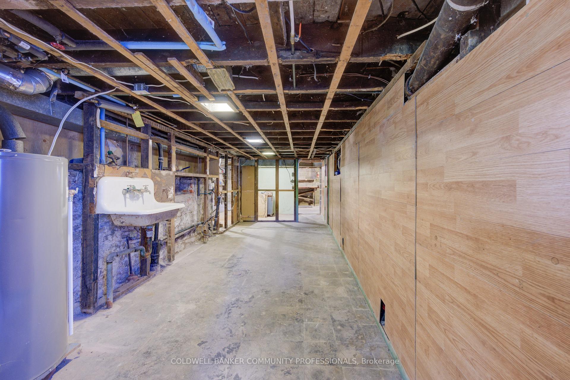 Photo 43 of 249 Charlton Avenue E, Hamilton, Corktown — HOMEH