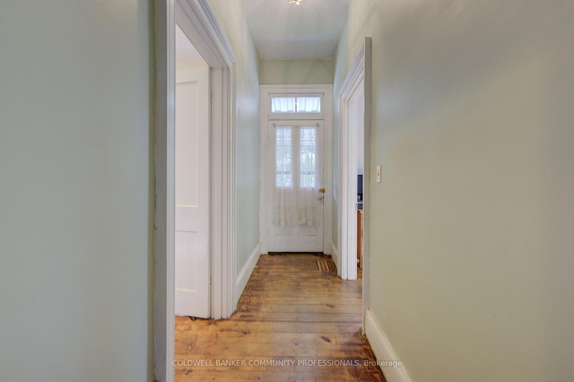 Photo 21 of 249 Charlton Avenue E, Hamilton, Corktown — HOMEH