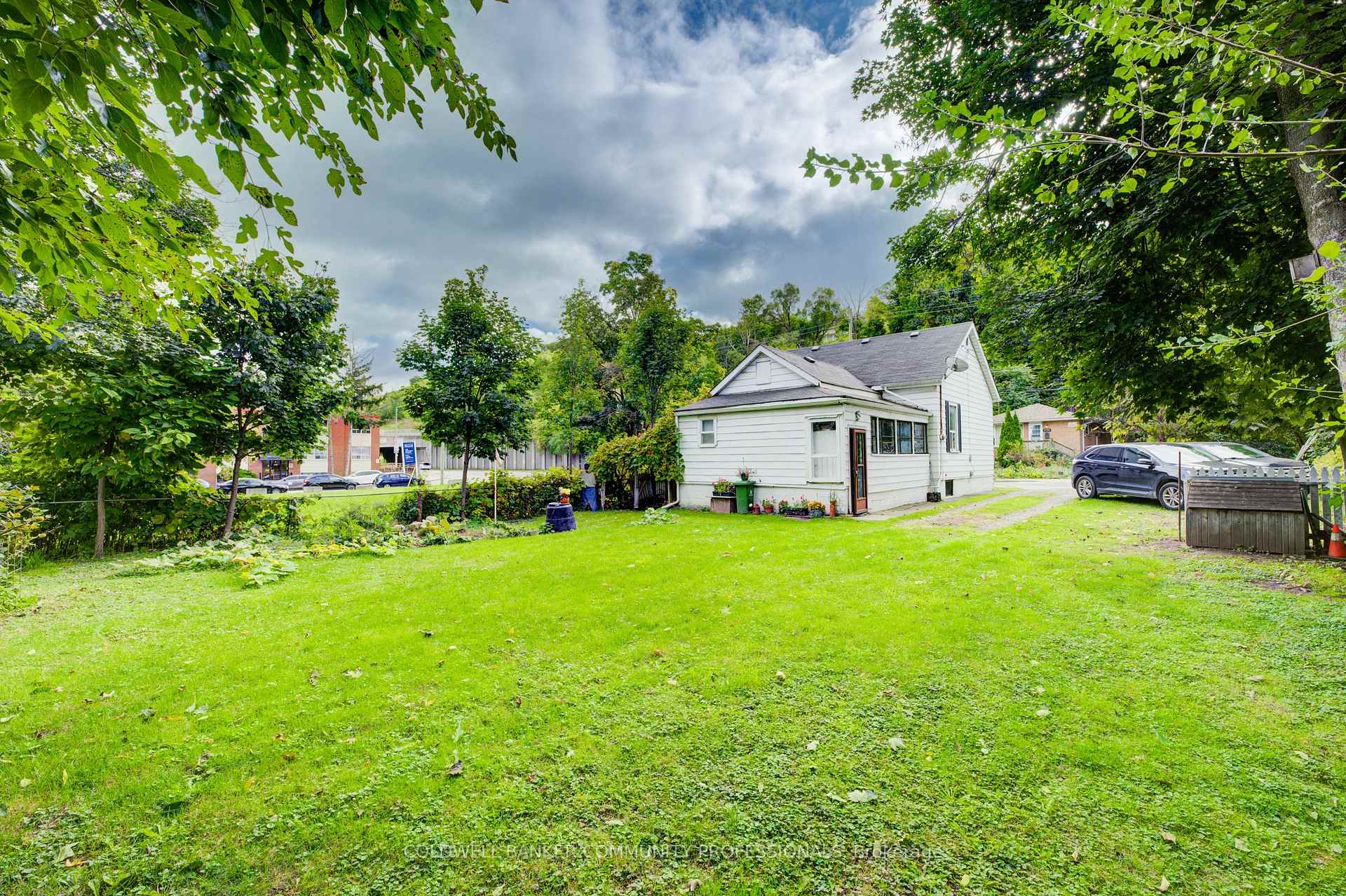 Photo 70 of 249 Charlton Avenue E, Hamilton, Corktown — HOMEH