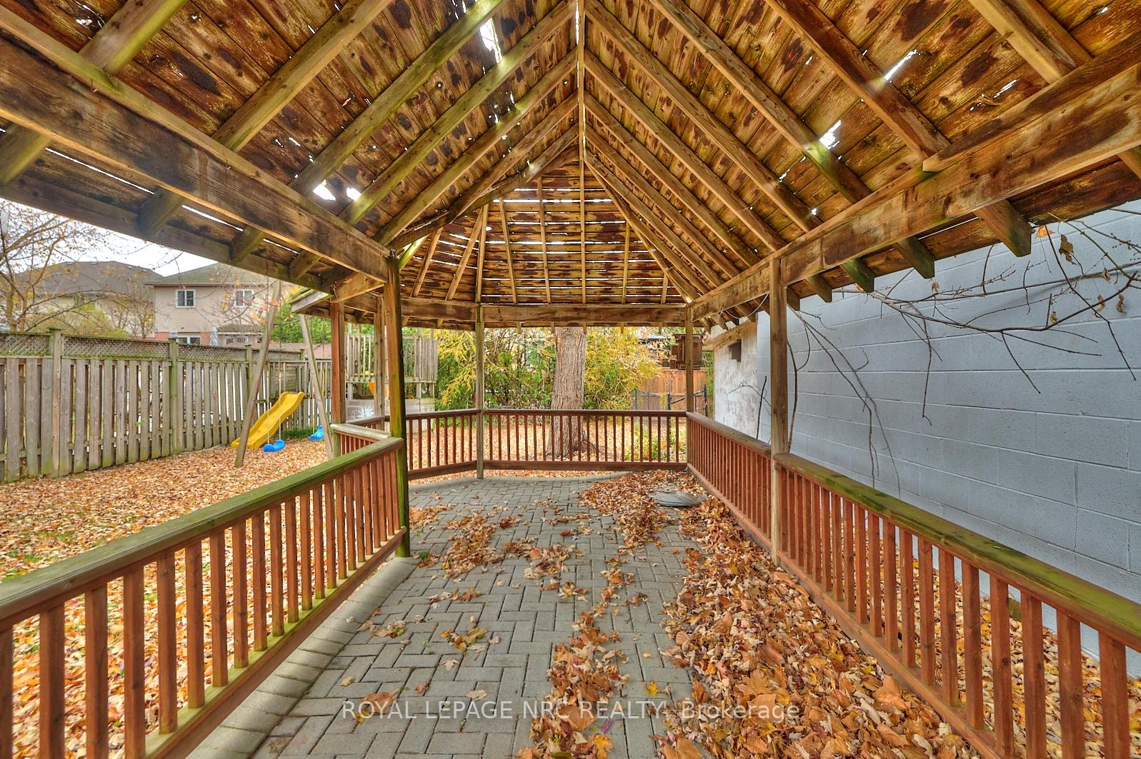 Photo 25 of 296A Pelham Road, St. Catharines, Rykert/Vansickle — HOMEH