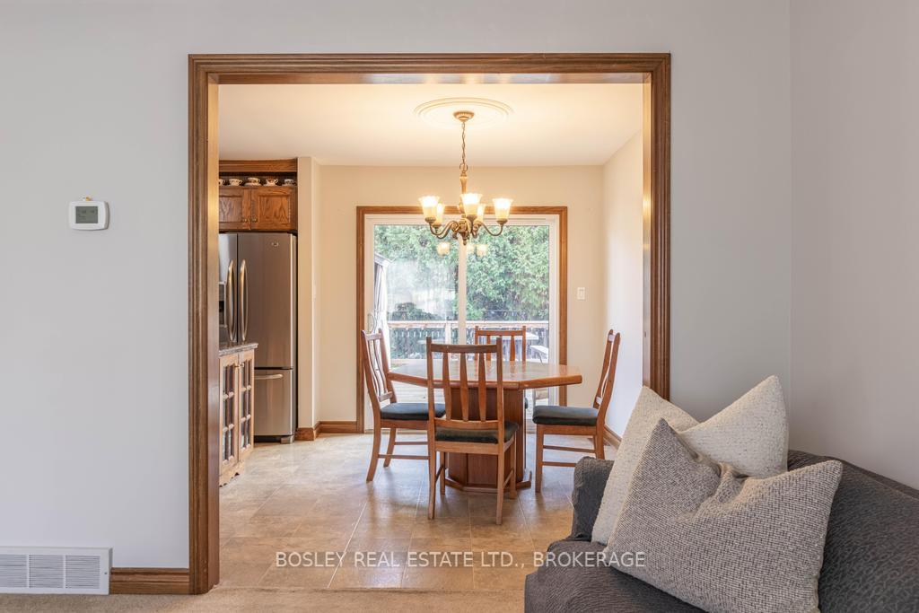 Photo 9 of 15 Audrey Street, St. Catharines, Fairview — HOMEH