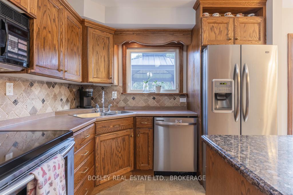 Photo 11 of 15 Audrey Street, St. Catharines, Fairview — HOMEH