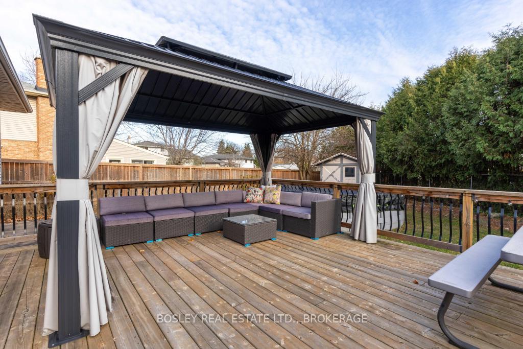 Photo 13 of 15 Audrey Street, St. Catharines, Fairview — HOMEH