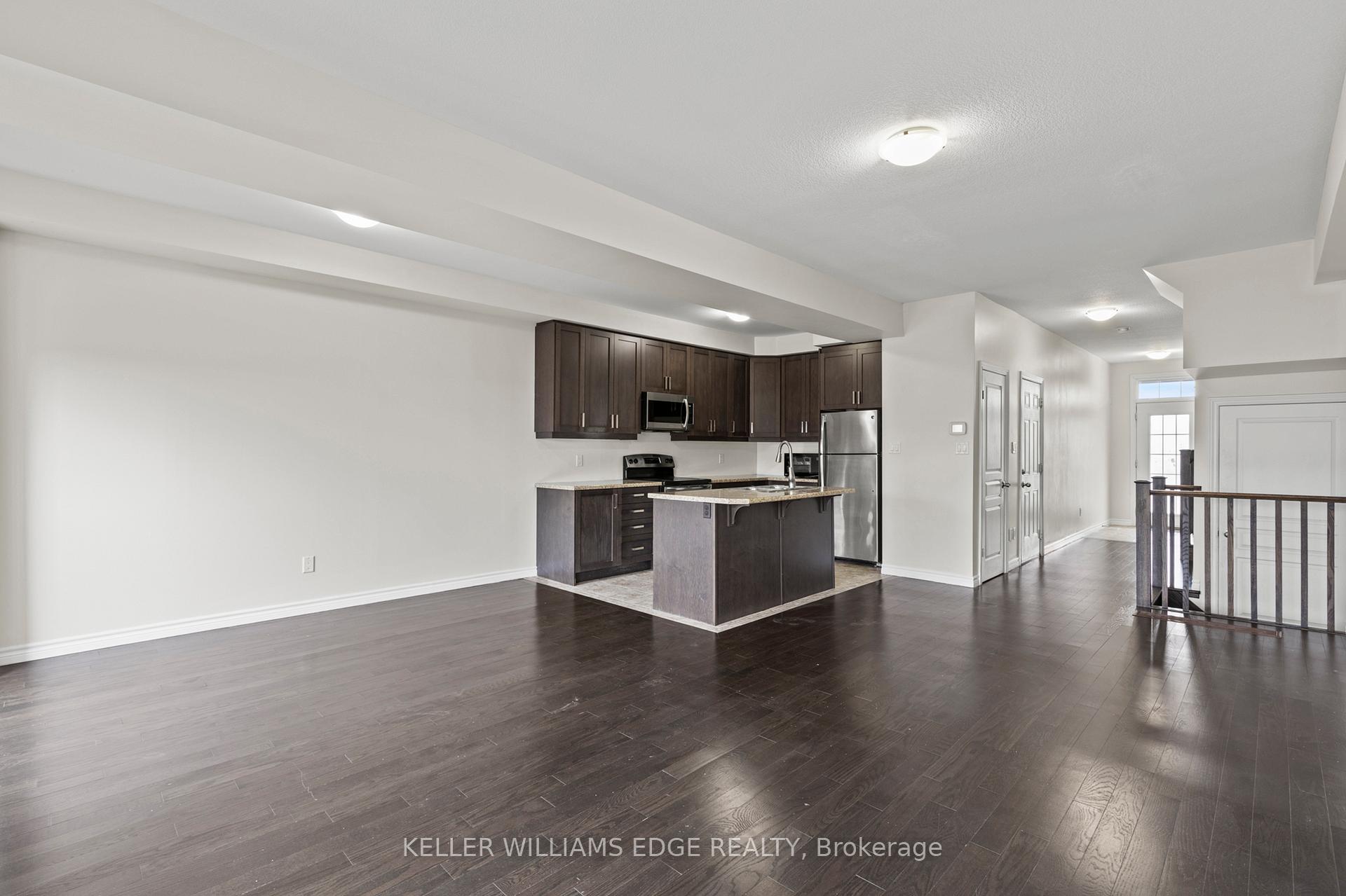 Photo 10 of 74 Vinton Road, Hamilton, Meadowlands — HOMEH