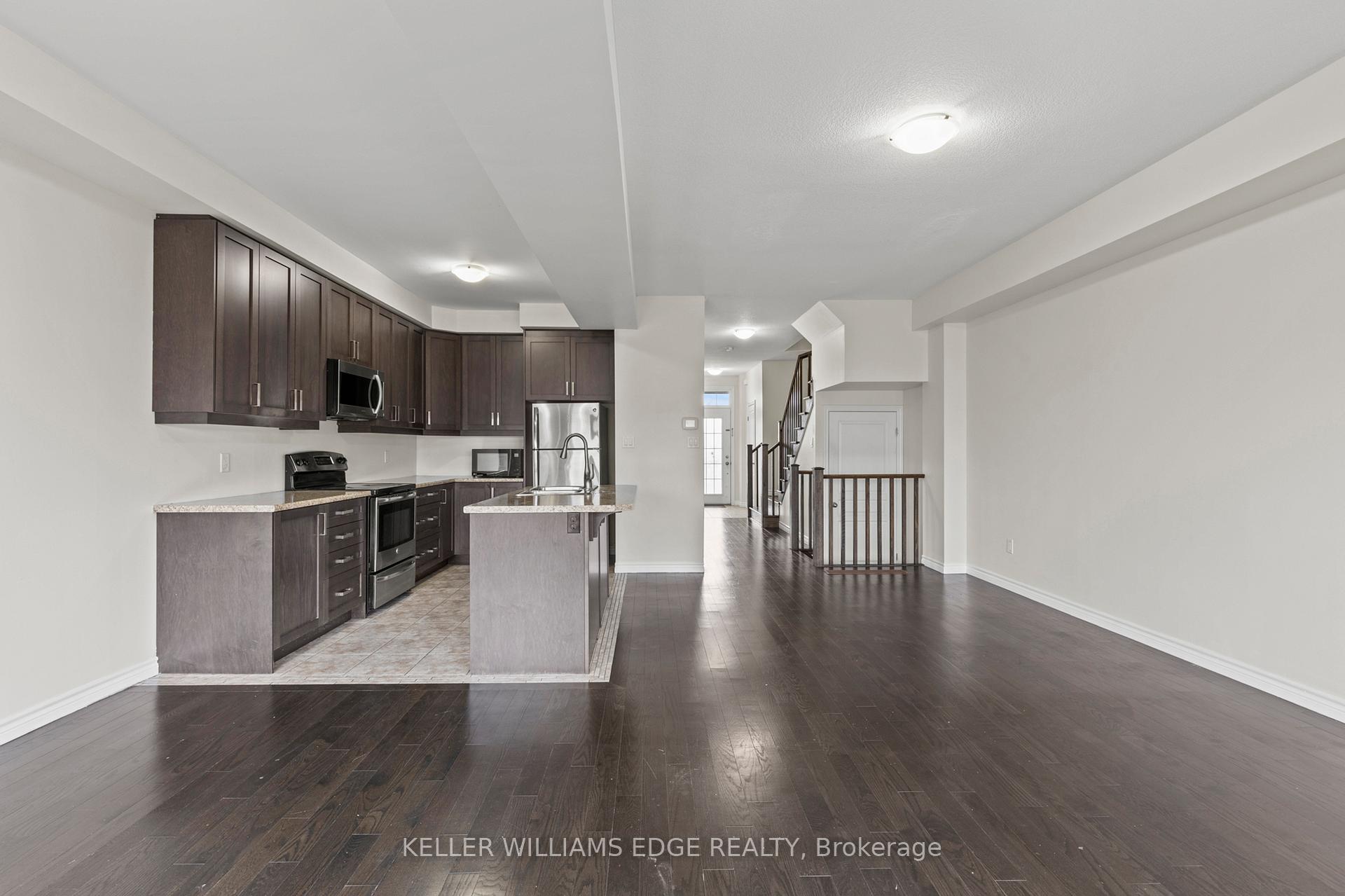 Photo 11 of 74 Vinton Road, Hamilton, Meadowlands — HOMEH