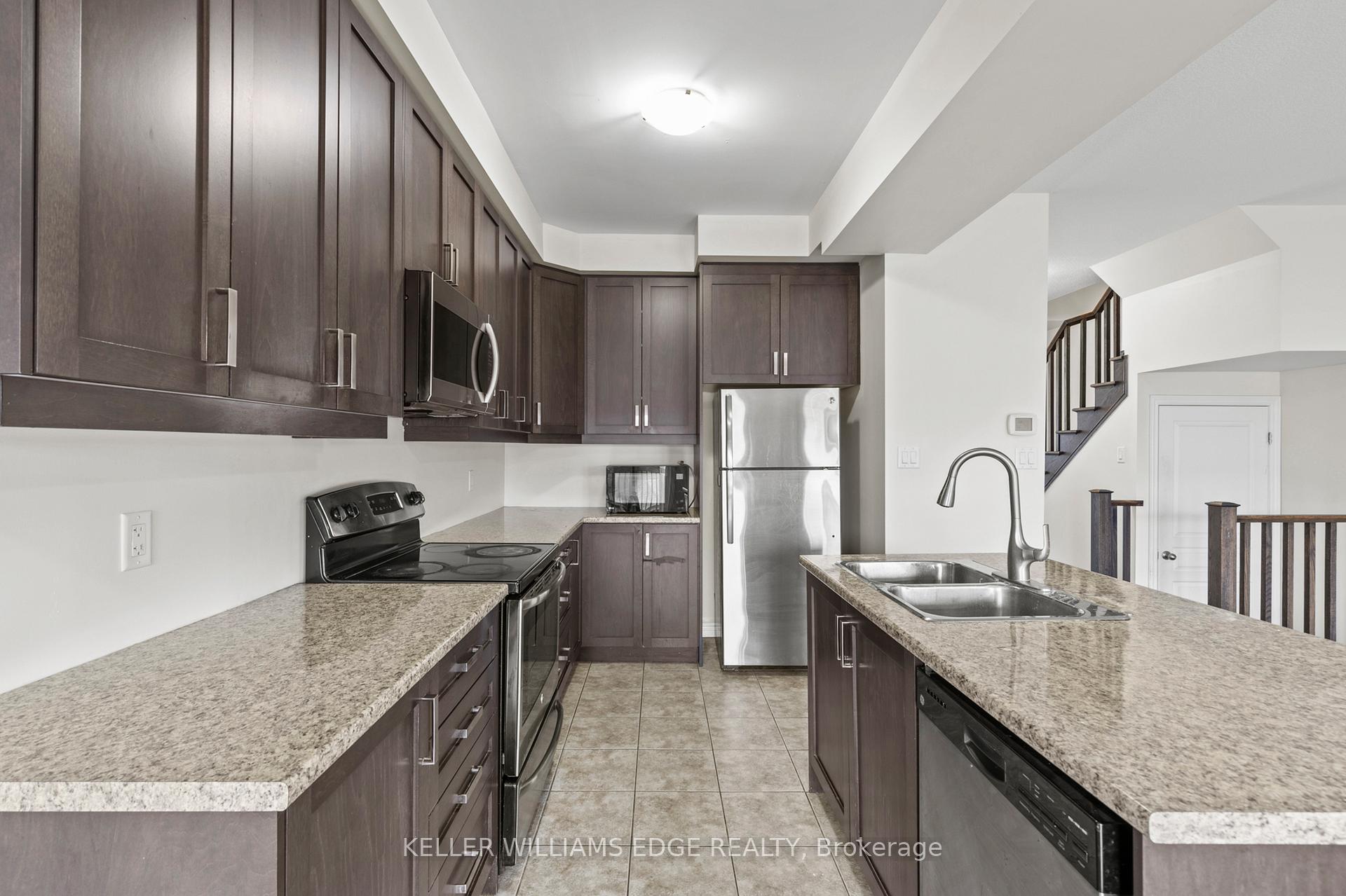 Photo 14 of 74 Vinton Road, Hamilton, Meadowlands — HOMEH